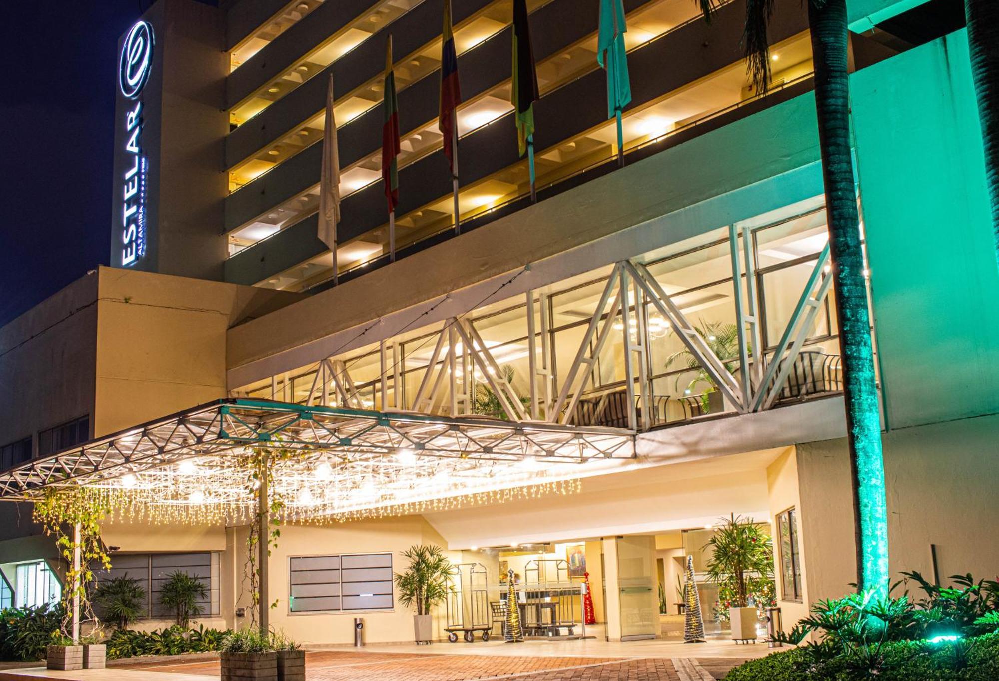 Hotel Estelar Altamira Ibagué Extérieur photo The hotel's main entrance